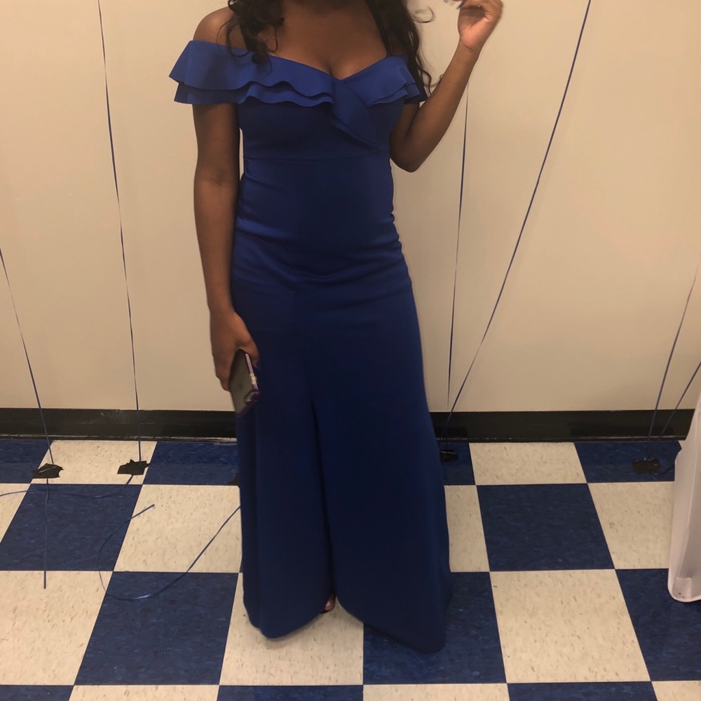 Blue dress